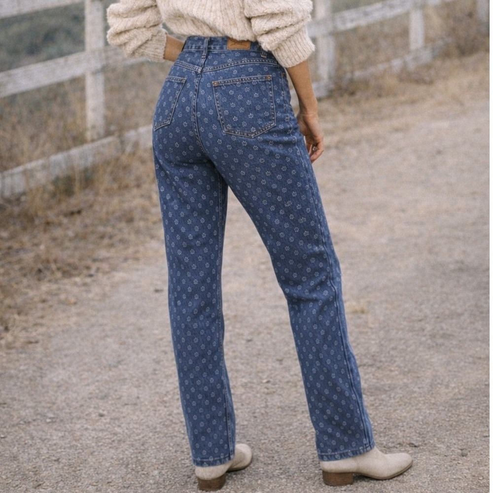 Gloria Vanderbilt Vintage Amanda Jeans Blue Floral Print Straight Leg Denim